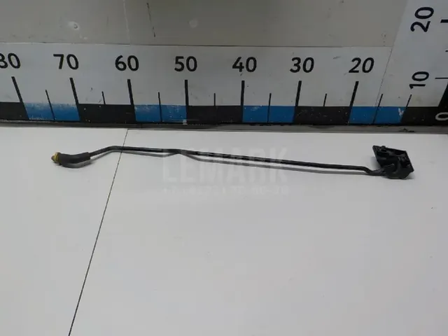 Держатель капота для  Fiat Stilo 2002-2010