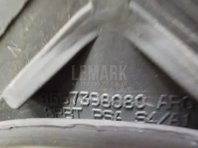 Уплотнитель стекла двери для  Acura RDX 2006-2012