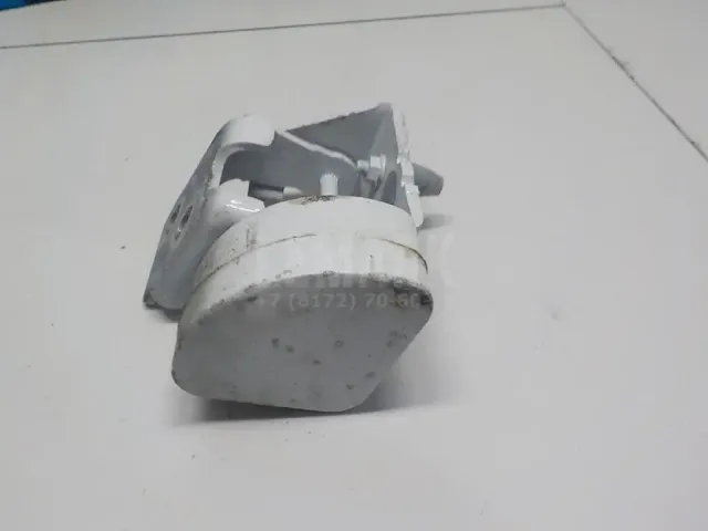 Петля двери для  GM Buick Rendezvous 2001-2007