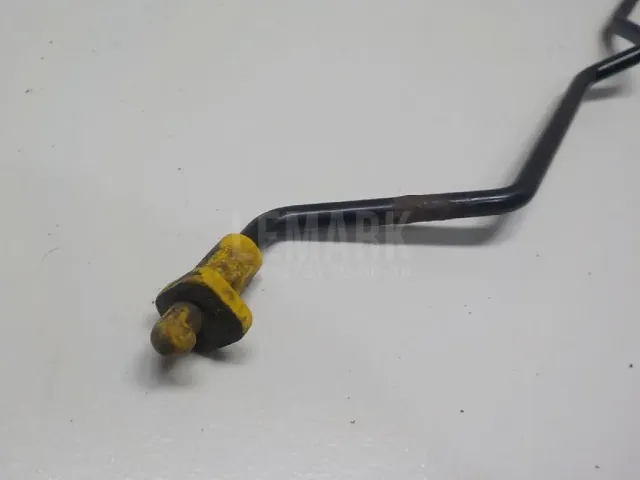 Держатель капота для  Honda Accord VII 2003-2008