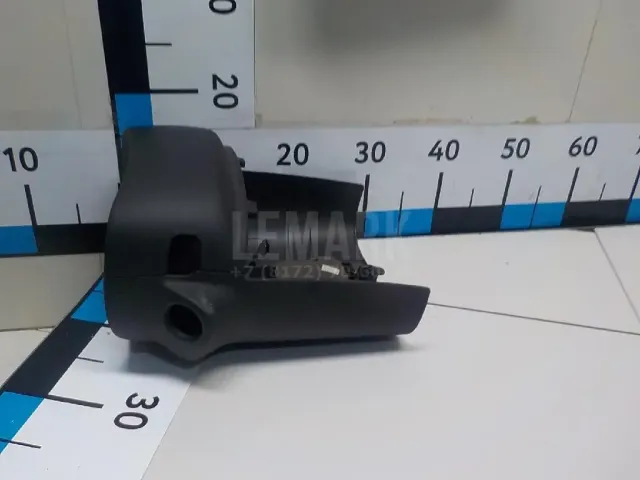 Кожух рулевой колонки для  GM Pontiac Vibe 2002-2007