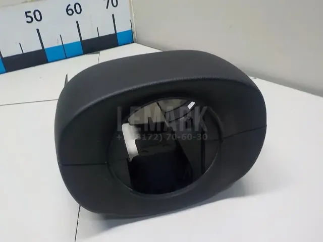 Кожух рулевой колонки для  GM Pontiac Vibe 2002-2007