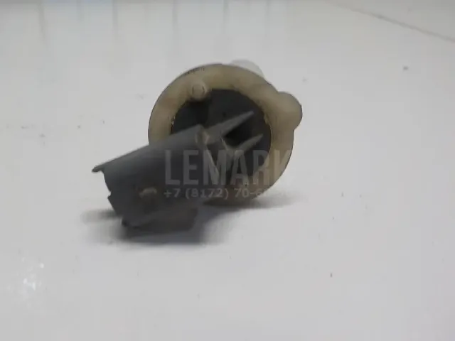 Датчик уровня в бачок омывателя для  HOWO