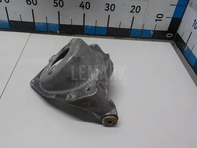 Кронштейн переднего рычага для  Honda Accord VII 2003-2008