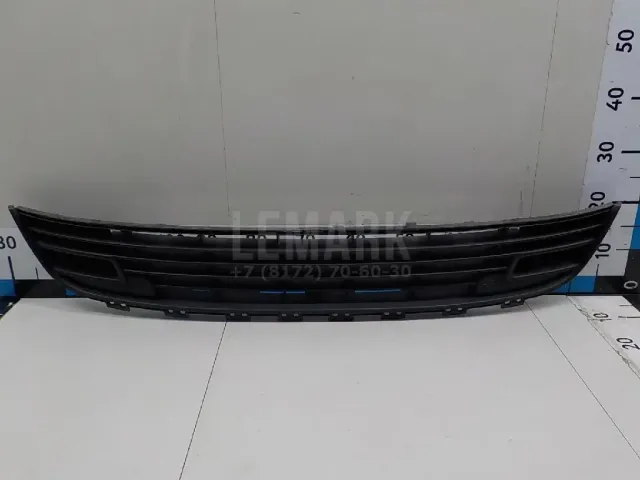Решетка в бампер центральная для  Ford Transit/Tourneo Connect 2002-2013