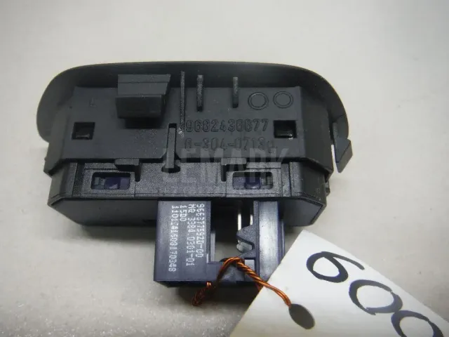 Кнопка многофункциональная для  BMW 3-serie F30/F31/F80 2011-2020
