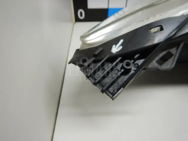 Фара левая для  BMW X6 F16/F86 2014-2020