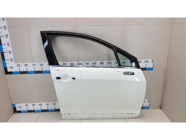 Дверь передняя правая для  Honda Accord VIII 2008-2015