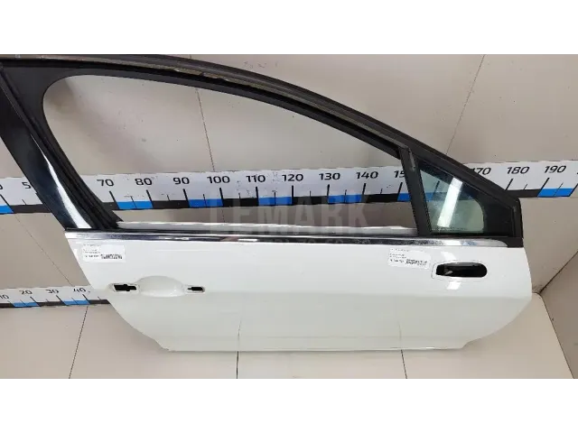 Дверь передняя правая для  Honda Accord VIII 2008-2015
