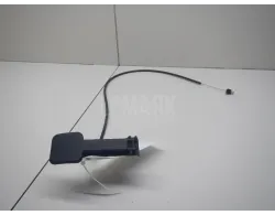 Трос открывания капота