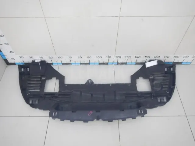 Пыльник двигателя центральный для  Geely GC6 2014-2016