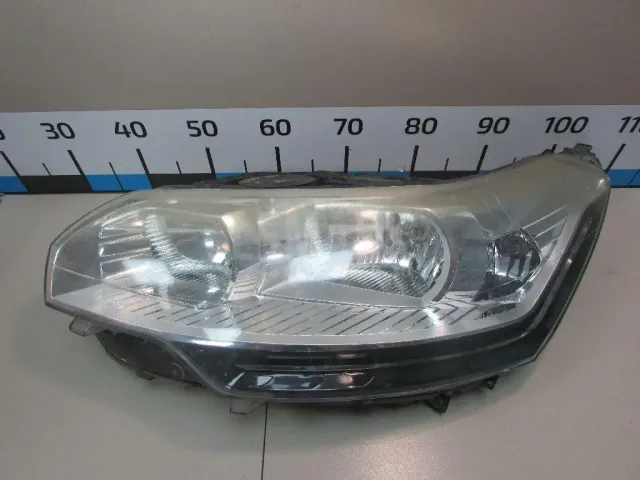 Фара левая для  Ford Kuga 2008-2012