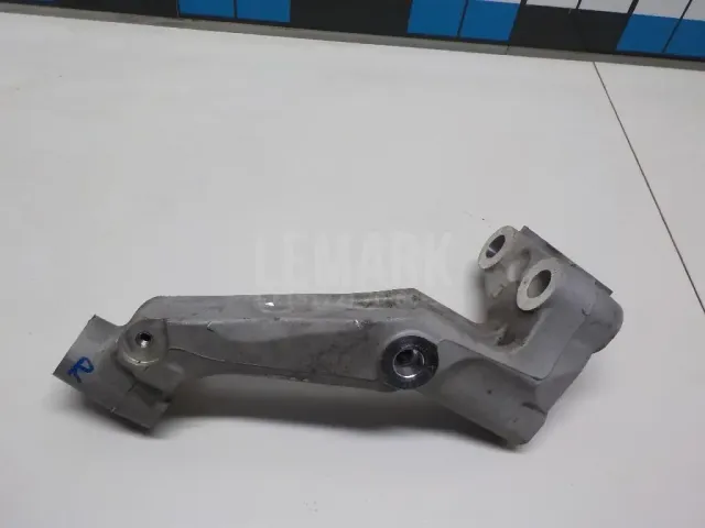 Кронштейн передней балки для  Ford EcoSport 2012-2023