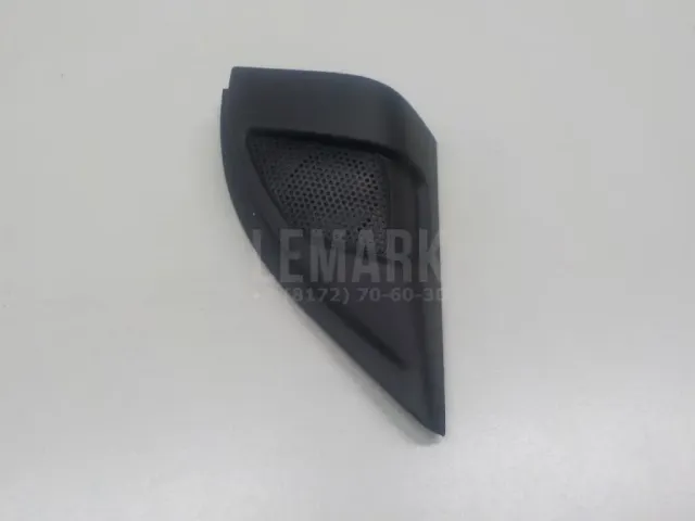 Крышка зеркала внутренняя левая для  BMW X1 E84 2009-2015