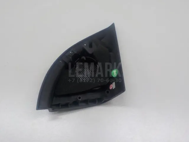 Крышка зеркала внутренняя левая для  BMW X1 E84 2009-2015