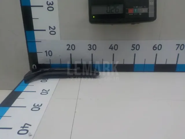 Накладка двери багажника