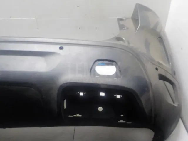 Бампер задний для  GM Pontiac Aztek 2001-2005