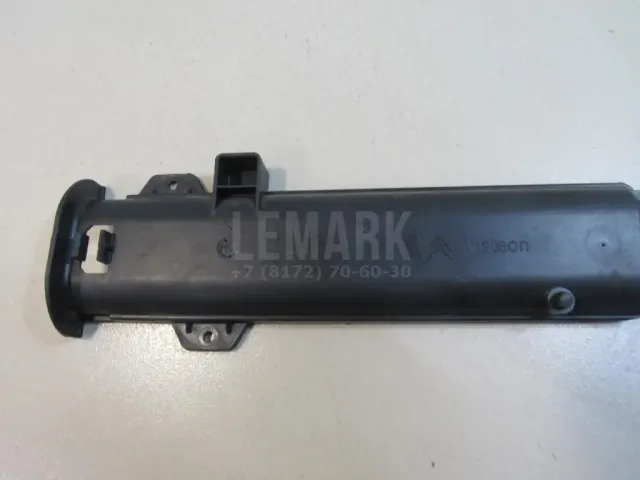 Крышка для  BMW 6-serie E63 2004-2009