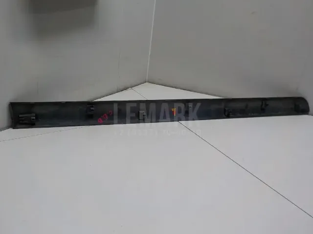 Молдинг задней левой двери для  FAW Besturn X80 2014-2022