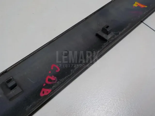 Молдинг задней левой двери для  FAW Besturn X80 2014-2022