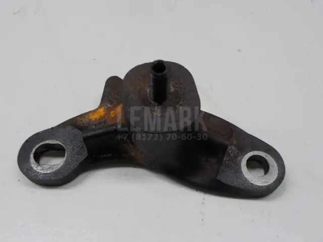 Кронштейн (сопут. товар) для  Ford Focus II 2008-2011