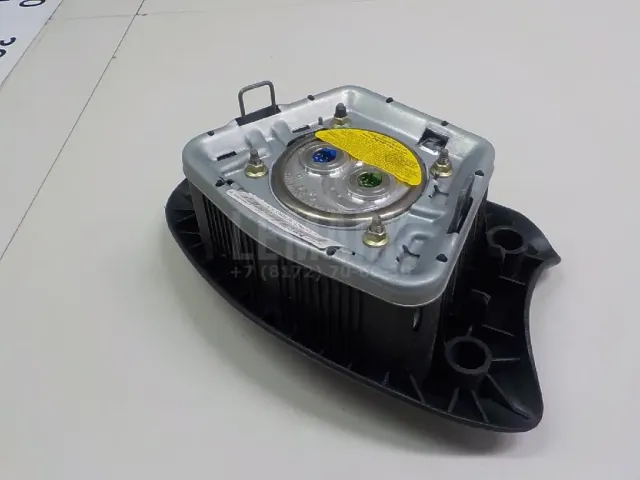 Подушка безопасности в рулевое колесо для  Chevrolet Avalanche 2001-2006