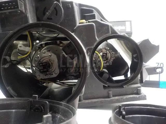 Фара левая для  Ford Transit/Tourneo Connect 2013-2022