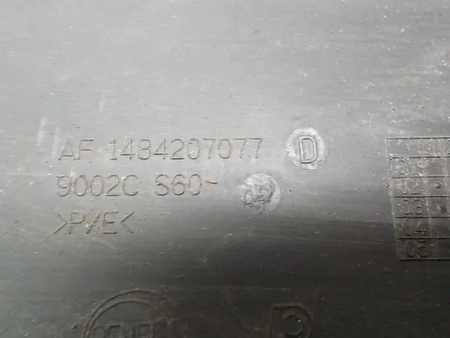 Молдинг заднего бампера левый для  ERF EC10 1995-2004