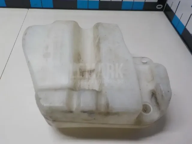 Бачок омывателя лобового стекла для  Dongfeng 580 2017