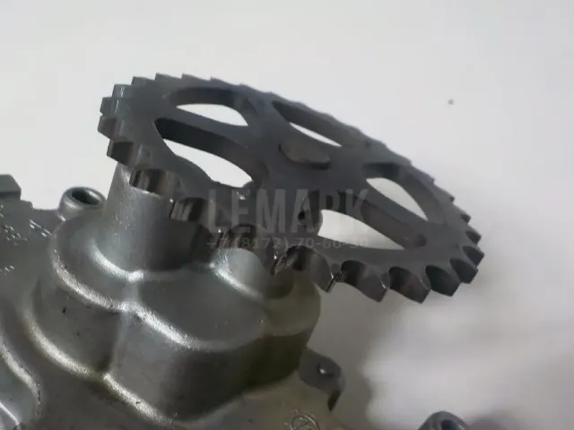 Насос масляный