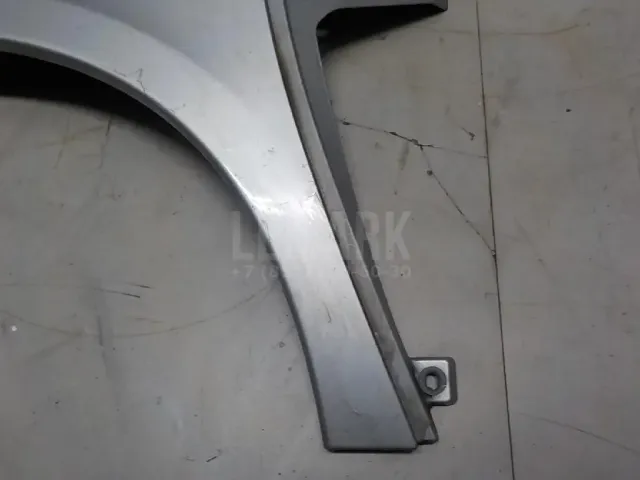 Крыло заднее правое для  Cadillac Escalade II 2000-2006
