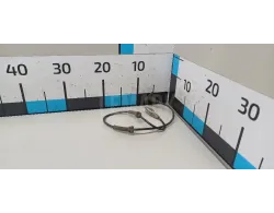 Датчик ABS передний