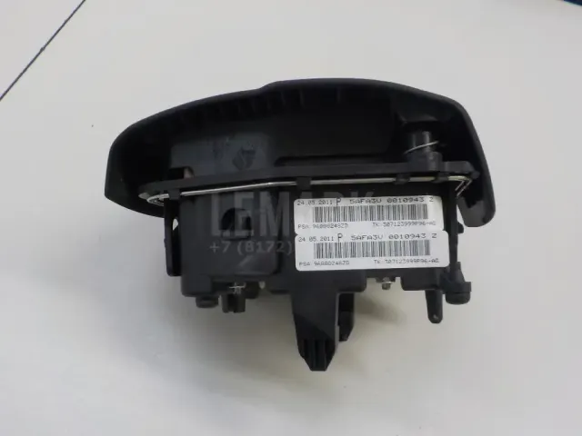 Подушка безопасности в рулевое колесо для  Citroen C6 2006-2012
