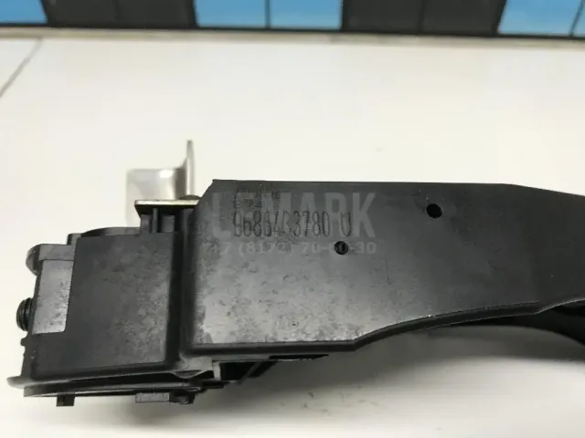 Кронштейн ручки для  Ford Fusion 2002-2012