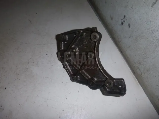 Кронштейн ролика-натяжителя руч. ремня для  Ford Fusion 2002-2012