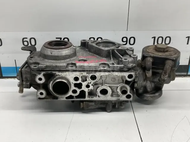 Насос масляный для  BMW 5-serie F10/F11 2009-2016