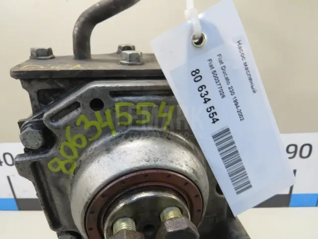 Насос масляный для  Fiat 500 2008