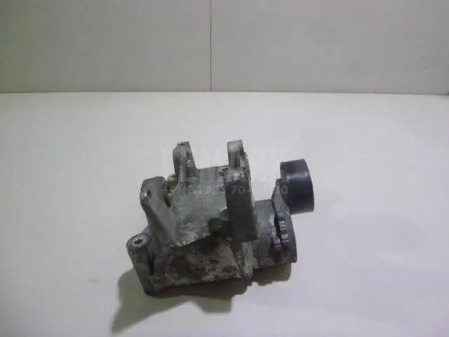 Кронштейн генератора для  Ford C-MAX 2003-2010