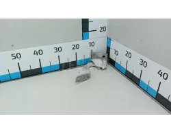 Петля капота левая