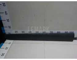 Накладка двери передней левой