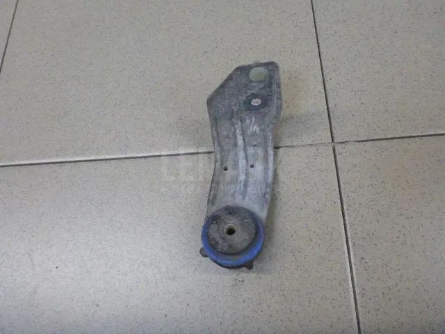 Кронштейн радиатора для  Fiat Sedici 2007-2014