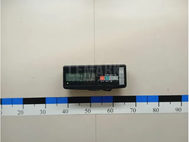 Поводок стеклоочистителя заднего