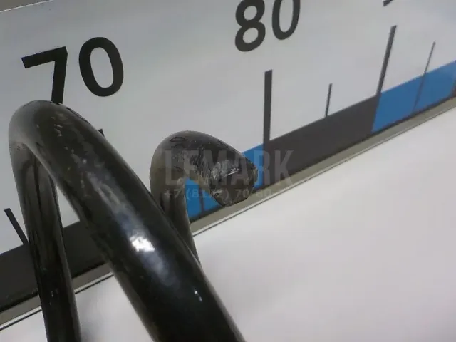 Пружина передняя