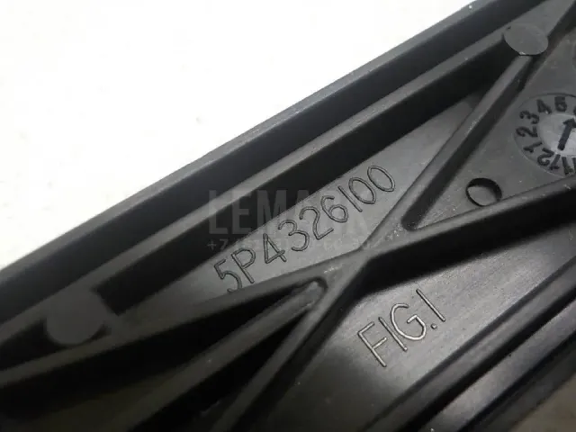 Крышка салонного фильтра для  Fiat Ducato 1990-1994