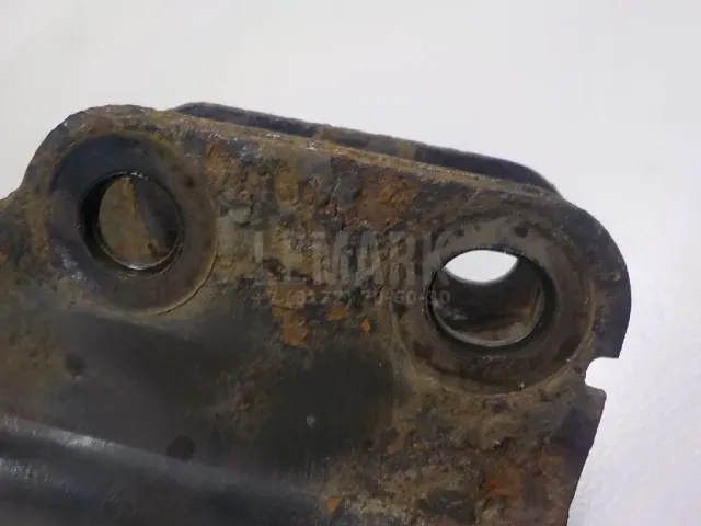 Амортизатор передний