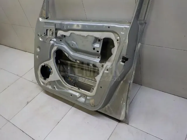 Дверь передняя правая для  Fiat 500 2008