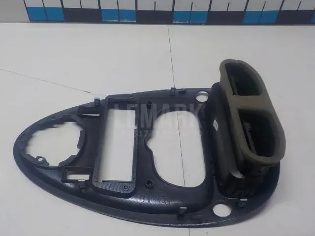 Накладка декоративная для  BMW 3-serie E90/E91 2005-2012