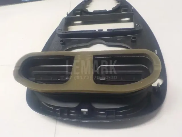 Накладка декоративная для  BMW 3-serie E90/E91 2005-2012