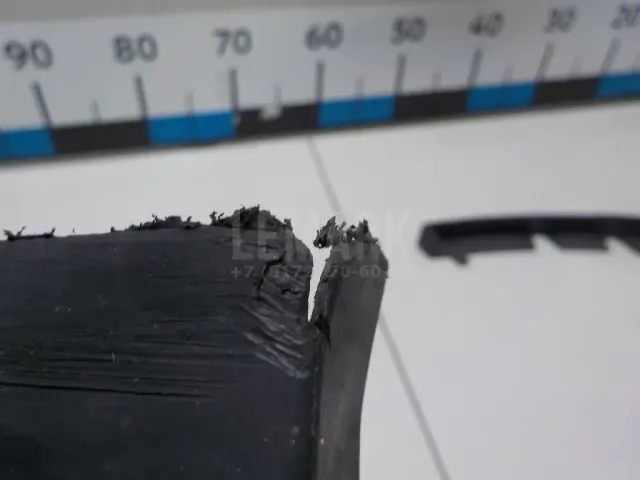 Спойлер переднего бампера