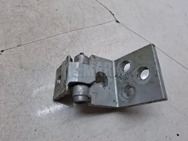 Петля двери передней правой верхняя для  Fiat Ducato 1990-1994